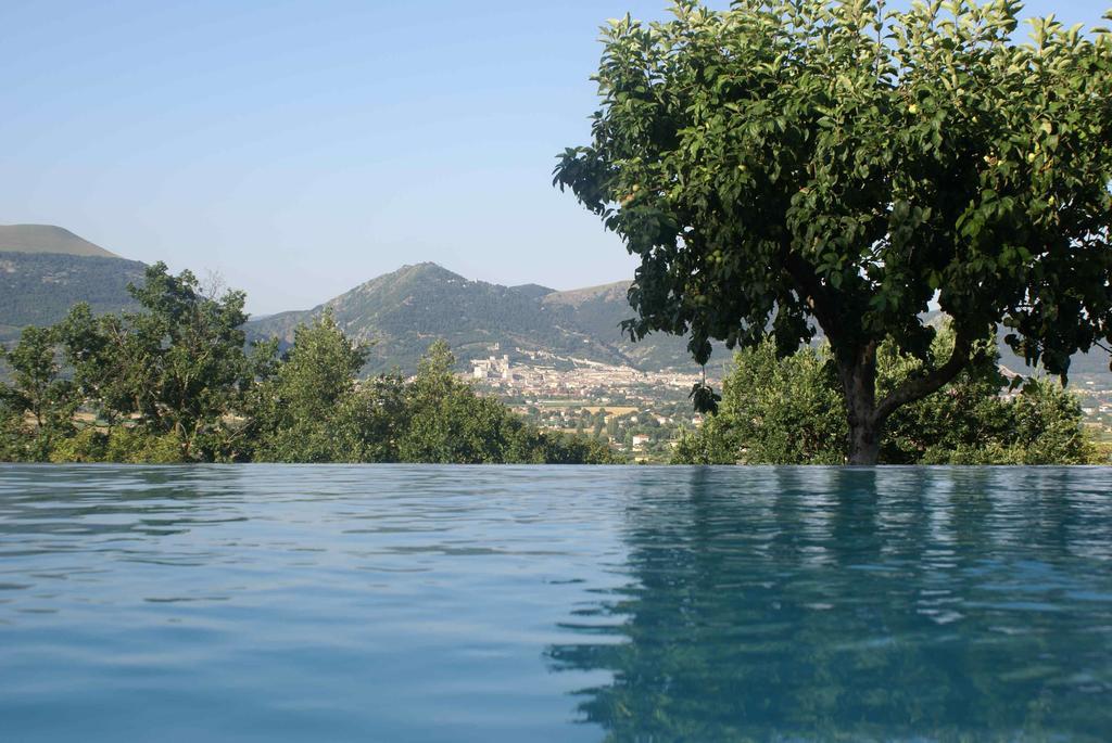 Fonte Chiara Villa Gubbio Buitenkant foto