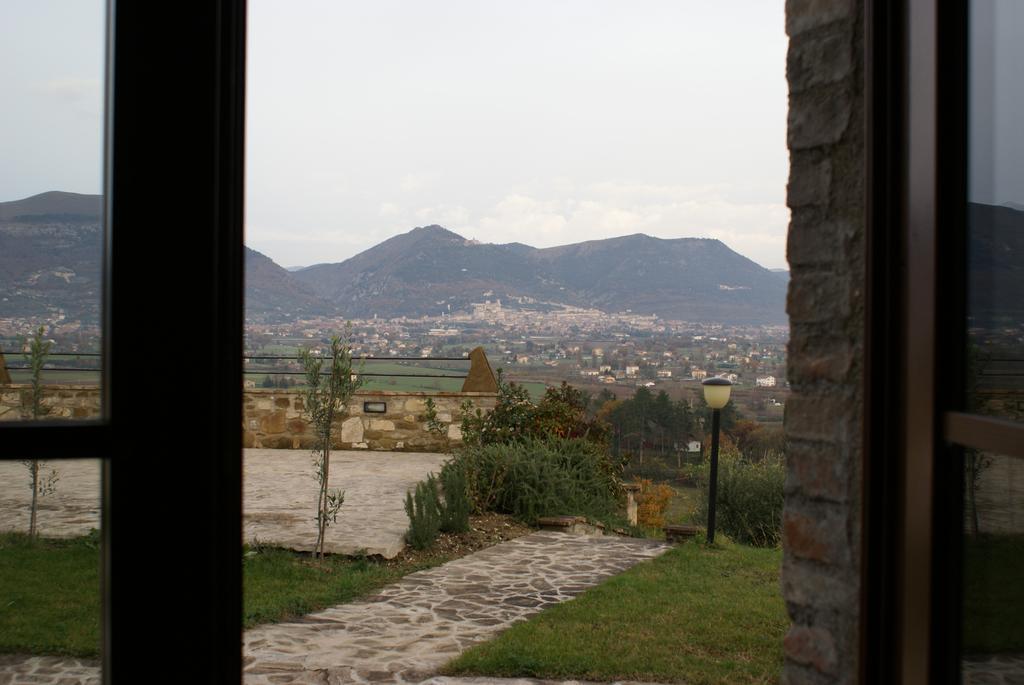 Fonte Chiara Villa Gubbio Buitenkant foto